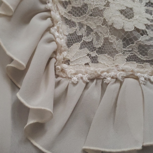 Vintage Victorian style blouse - Picture 3 of 10